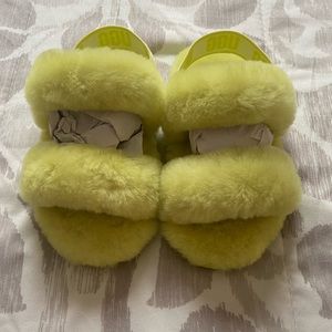 UGG Toddler fuzzy slippers